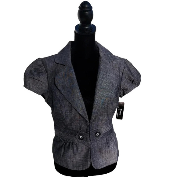 Byer California Jackets & Blazers - NWT Byer Caifornia Short Sleeve Hook&Eye Closure Grey Medium Fully Lined Blazer